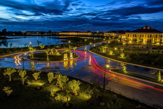 Imagen general del Hotel Horizon Lake View Resort. Foto 2