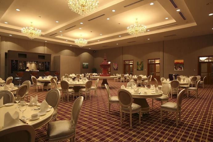 Imagen del bar/restaurante del Hotel Horizon Lake View Resort. Foto 4