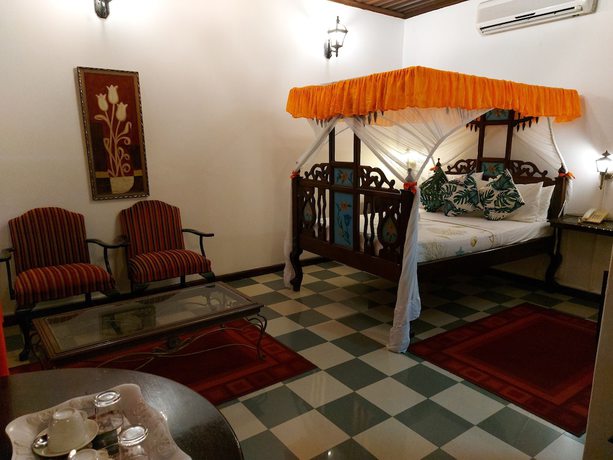 Imagen de la habitación del Hotel Horizon Palace. Foto 16