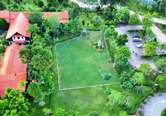 Imagen de los exteriores del Hotel Horizon Village and Resort Chiangmai. Foto 11