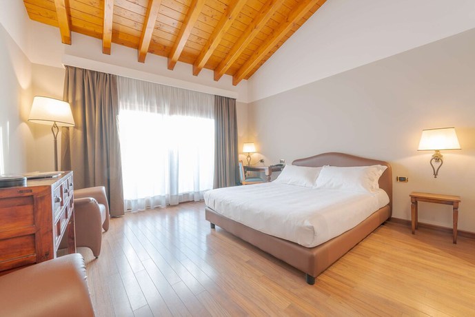 Imagen de la habitación del Hotel Horizon Wellness and Spa Resort, BW Signature Collection. Foto 6