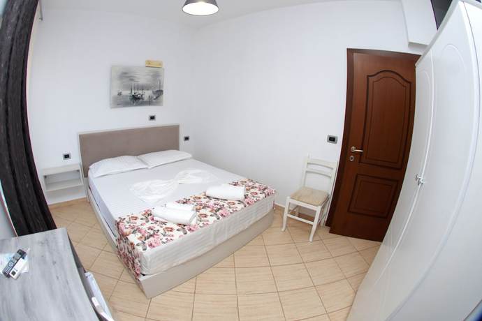 Imagen de la habitación del Hotel Horizont, Aliko. Foto 6