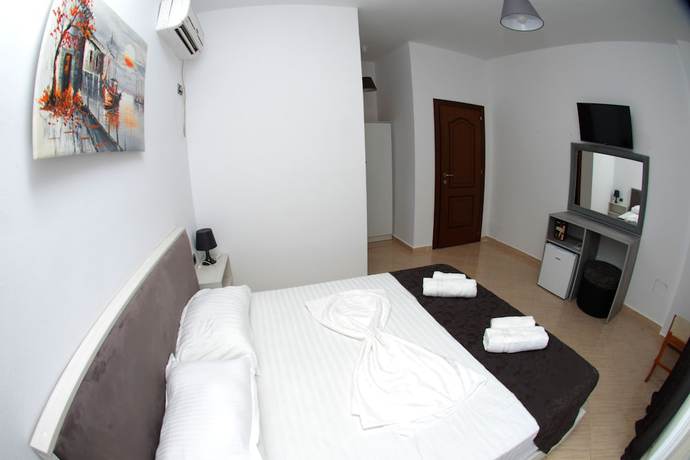 Imagen de la habitación del Hotel Horizont, Aliko. Foto 12