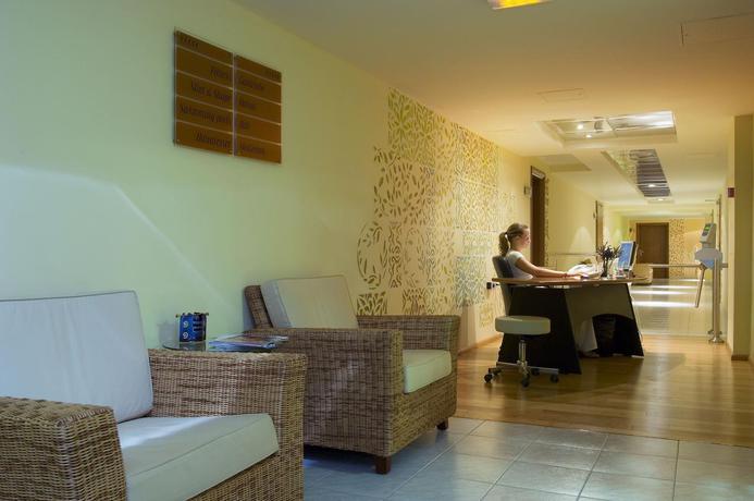 Imagen general del Hotel Horizont, Brela. Foto 3