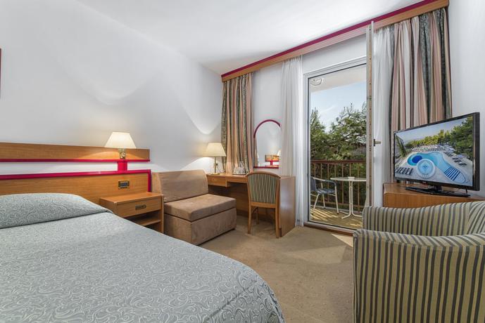 Imagen general del Hotel Horizont, Brela. Foto 11