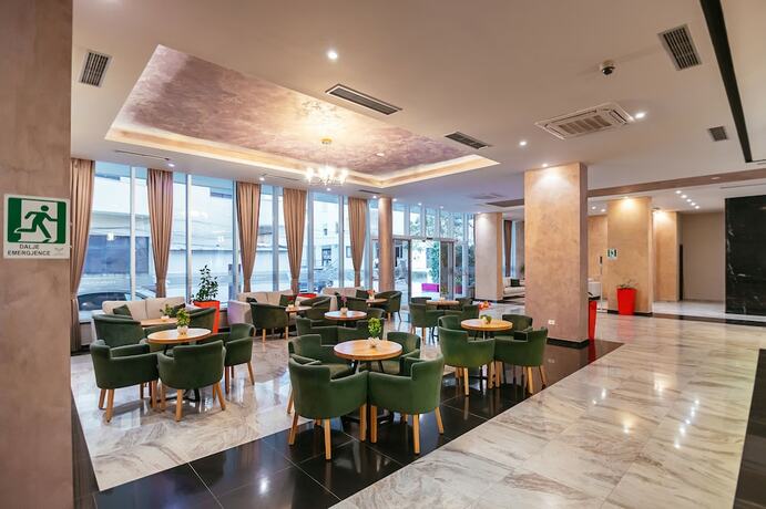 Imagen del bar/restaurante del Hotel Horizont, Durres. Foto 16