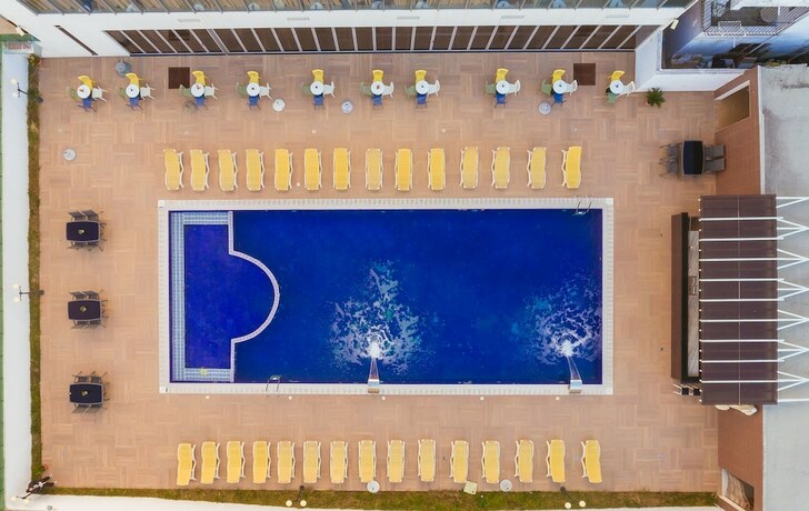 Imagen general del Hotel Horizont, Durres. Foto 8