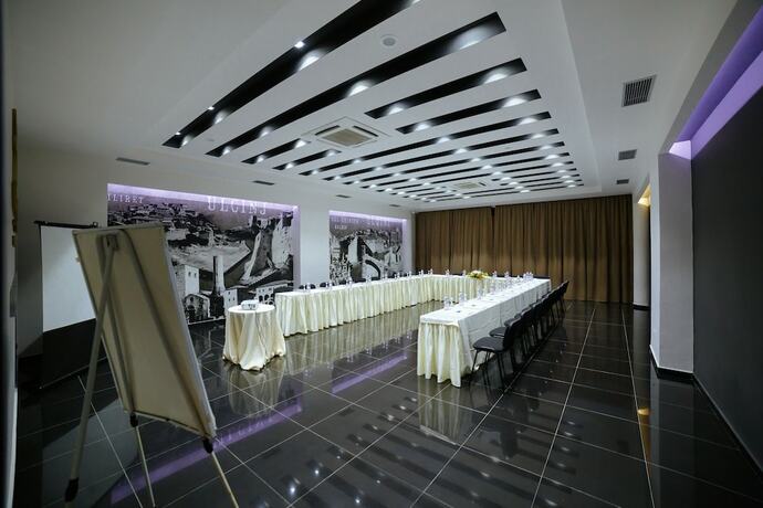 Imagen general del Hotel Horizont, Durres. Foto 9