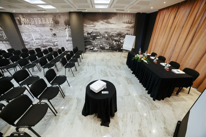 Imagen general del Hotel Horizont, Durres. Foto 10