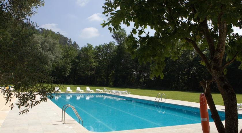 Imagen de la piscina del Hotel Horizonte Do Geres. Foto 5