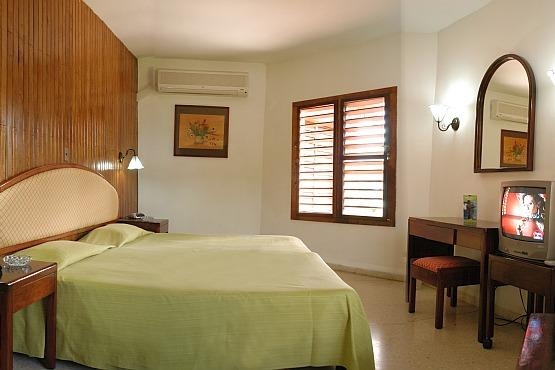 Imagen general del Hotel Horizontes La Granjita. Foto 7