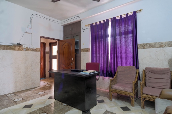 Imagen de los interiores del Hotel Hornbill Residency. Foto 13