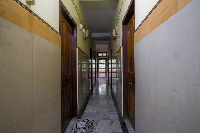 Imagen de los interiores del Hotel Hornbill Residency. Foto 14