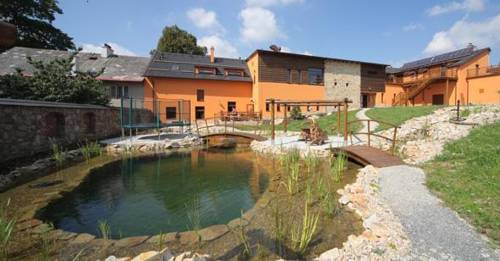 Imagen de la habitación del Hotel Horn&iacute; Dvůr. Foto 2