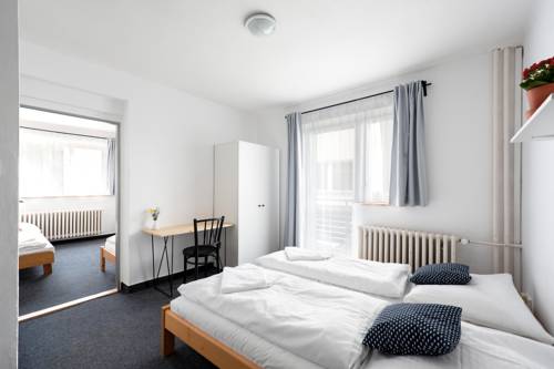 Imagen de la habitación del Hotel Horn&iacute; Pramen. Foto 2