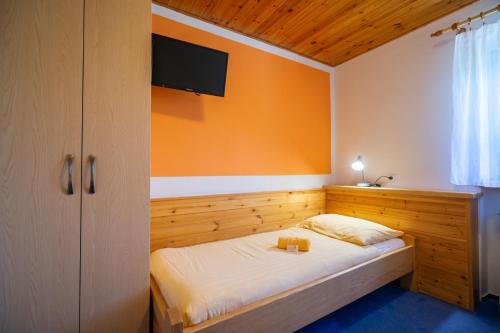 Imagen de la habitación del Hotel Horn&iacute;k. Foto 18