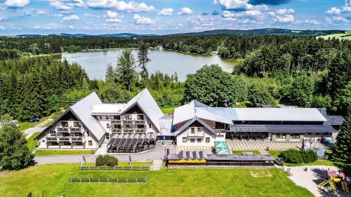 Imagen general del Hotel Horn&iacute;k. Foto 6