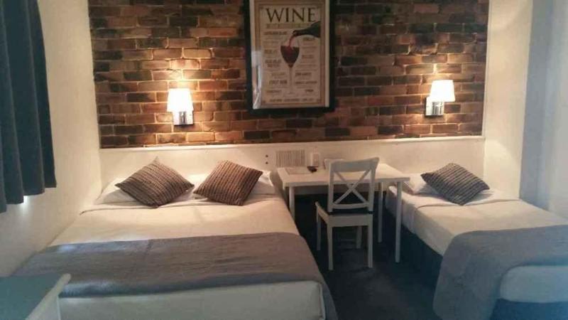 Imagen general del Hotel Hornsby Inn. Foto 7