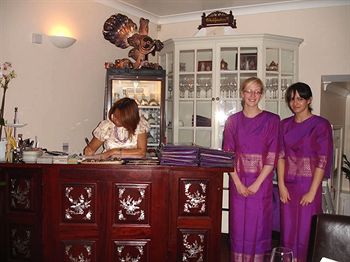 Imagen del bar/restaurante del Hotel Horse And Groom. Foto 2