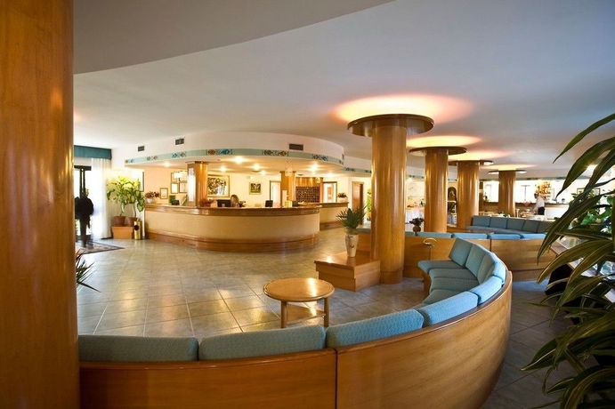 Imagen de los interiores del Hotel Horse Country Resort Congress and Spa. Foto 8