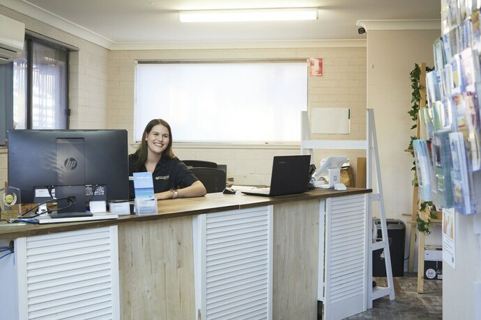 Imagen de los interiores del Hotel Horseshoe Bay Holiday Park. Foto 35