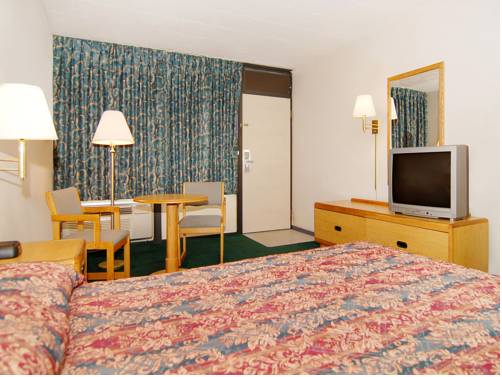Imagen de la habitación del Hotel Horseshoe Curve Lodge. Foto 3