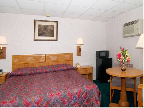 Imagen de la habitación del Hotel Horseshoe Curve Lodge. Foto 6