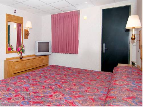 Imagen de la habitación del Hotel Horseshoe Curve Lodge. Foto 7