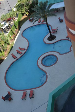Imagen de la piscina del Hotel Horseshoe Lake Charles - A Caesars Rewards Destination. Foto 20