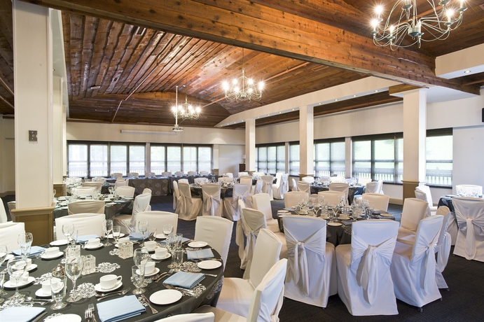 Imagen de los interiores del Hotel Horseshoe Resort. Foto 4