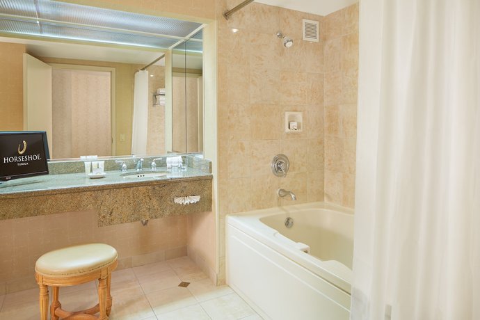 Imagen de la habitación del Hotel Horseshoe Tunica Casino & Hotel. Foto 17