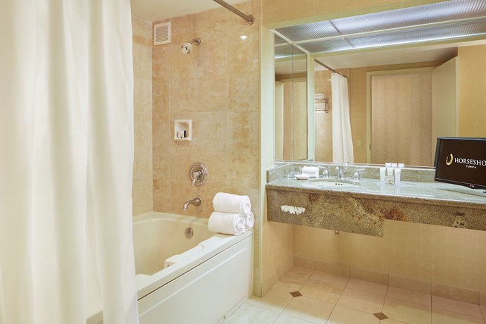 Imagen de la habitación del Hotel Horseshoe Tunica Casino & Hotel. Foto 18