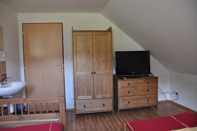 Imagen de la habitación del Hotel Horsk&aacute; Chata Orl&iacute;k. Foto 9