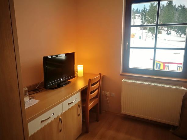 Imagen de la habitación del Hotel Horsky H&aacute;jenka. Foto 12