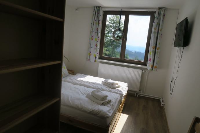 Imagen de la habitación del Hotel Horsk&yacute; Martiň&aacute;k. Foto 14