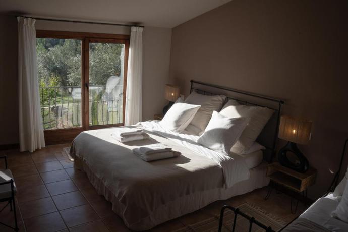 Imagen de la habitación del Hotel Hort De Fortunyo. Foto 2