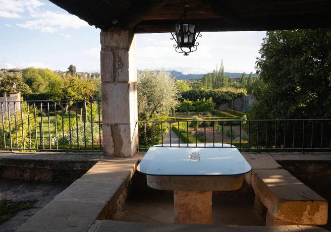 Imagen de los interiores del Hotel Hort De Fortunyo. Foto 6