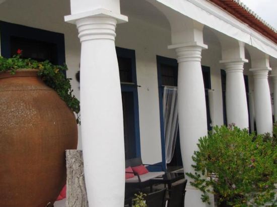 Imagen de los exteriores del Hotel Horta Da Moura. Foto 16