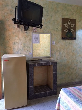 Imagen de la habitación del Hotel Hortencia. Foto 15