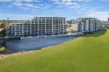Imagen de la piscina del Hotel Horton Apartments. Foto 13