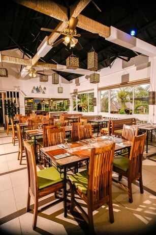 Imagen del bar/restaurante del Hotel Hortz Hotels and Resorts. Foto 19