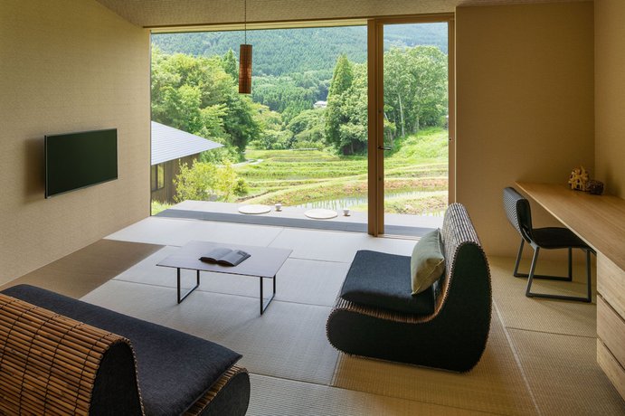 Imagen de la habitación del Hotel Hoshino Resorts KAI Yufuin. Foto 9