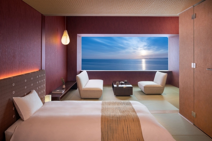 Imagen de la habitación del Hotel Hoshino Resorts Kai Beppu. Foto 8
