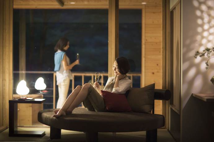 Imagen de la habitación del Hotel Hoshino Resorts Oirase Keiryu. Foto 13