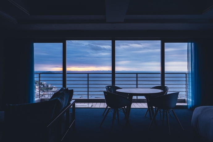 Imagen de la habitación del Hotel Hoshino Resorts Risonare Atami. Foto 7