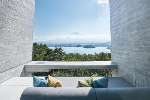 Imagen de la habitación del Hotel Hoshinoya Fuji. Foto 6