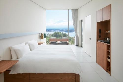 Imagen de la habitación del Hotel Hoshinoya Fuji. Foto 7