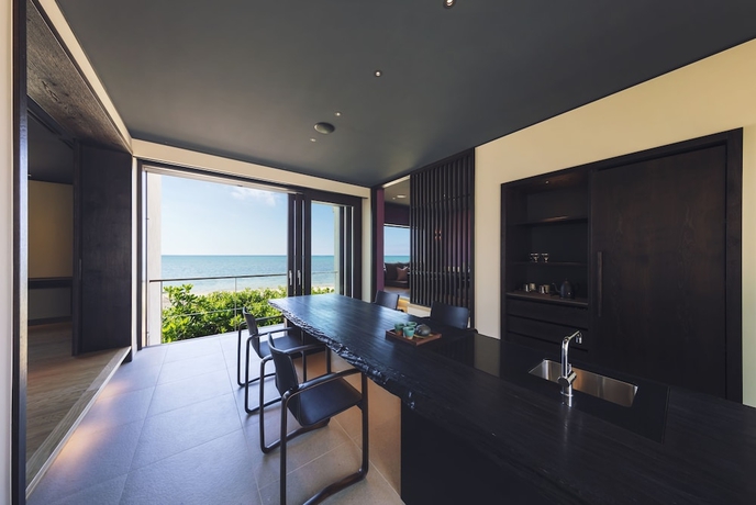 Imagen de la habitación del Hotel Hoshinoya Okinawa. Foto 7