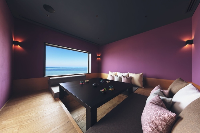 Imagen de la habitación del Hotel Hoshinoya Okinawa. Foto 14