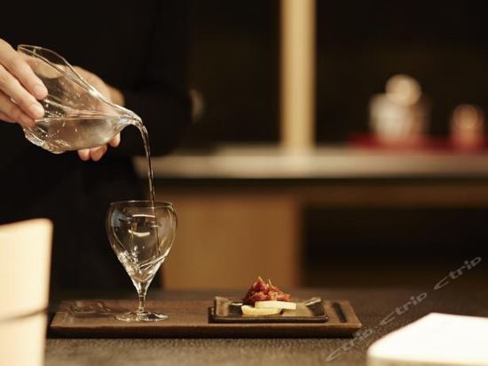 Imagen del bar/restaurante del Hotel Hoshinoya Tokyo. Foto 2